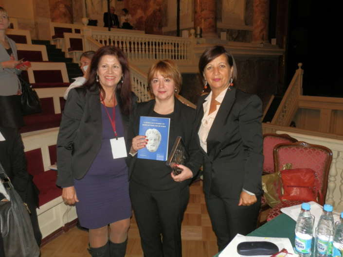Dora Katsonopoulou (left), Anna Trofimova (middle) and Anna Kagani (right) at the Hermitage Museum